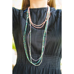 Charger l'image dans le visualiseur de galerie, Collier "CHER UNIVERS" corail et or, perles Miyuki 100cm