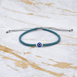 Charger l'image dans le visualiseur de galerie, "JE SUIS PROTÉGÉ(E)" Bracelet homme bleu mat et argent argent